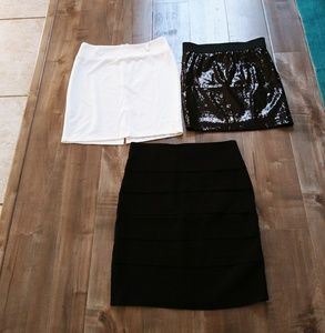 Lightly used skirts small and mediums